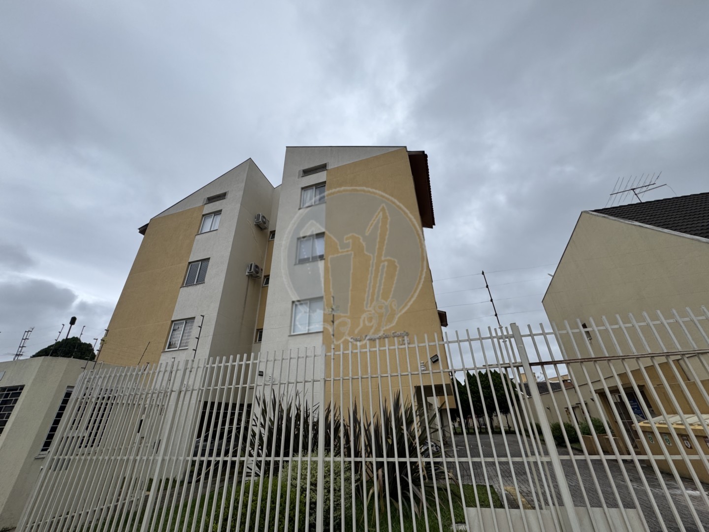 Apartamento para venda no Parolin em Curitiba com 88,1m² por R$ 345.000,00