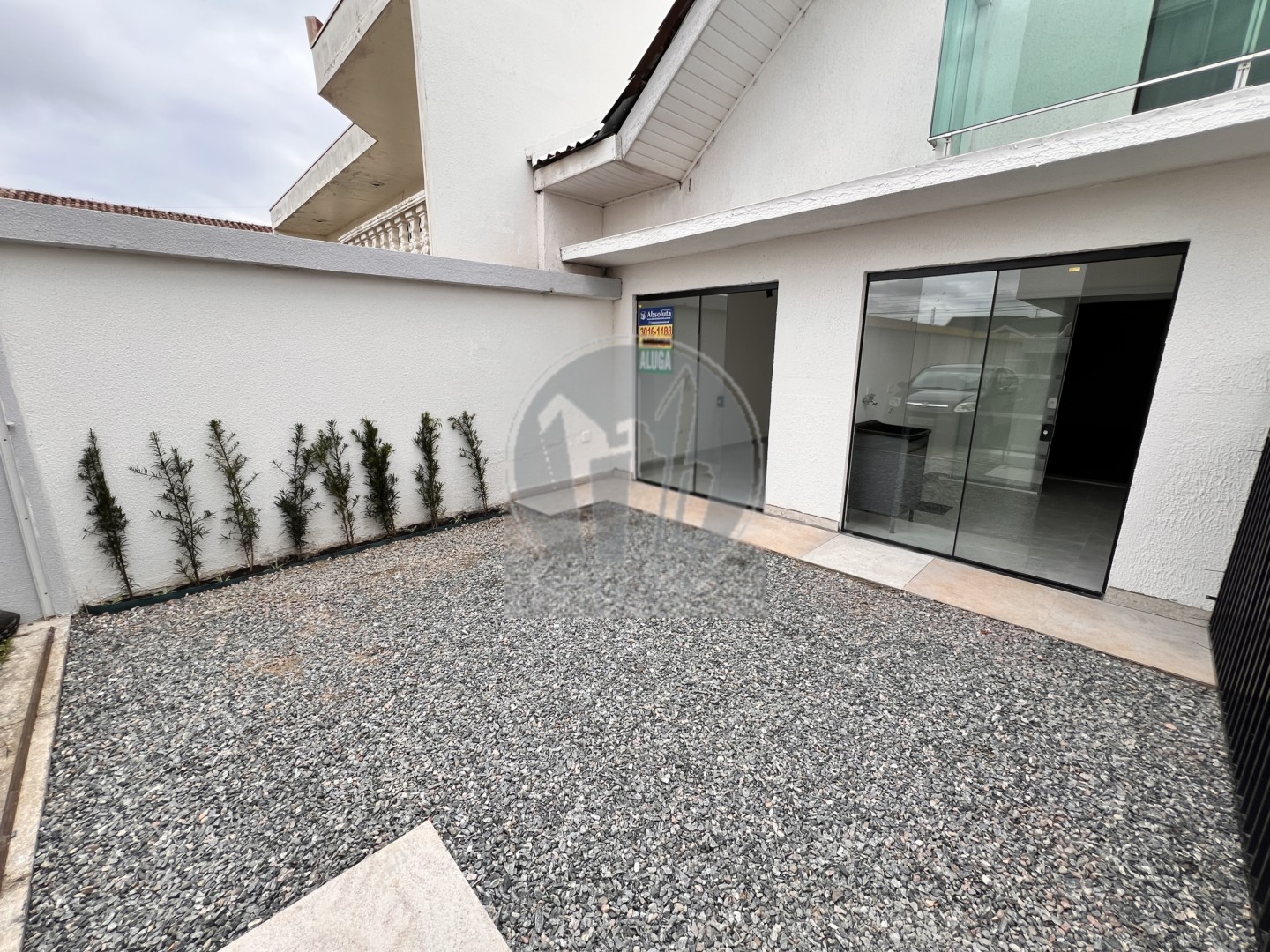 Sobrado para locacao no Pinheirinho em Curitiba com 230m² por R$ 3.625,00