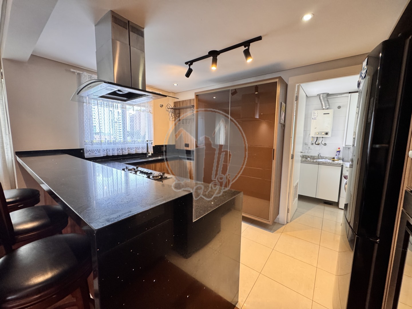 Apartamento para alugar em Juveve, Curitiba — Imobiliária Andrade