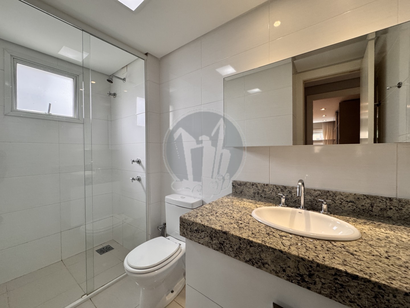 Apartamento para alugar em Juveve, Curitiba — Imobiliária Andrade