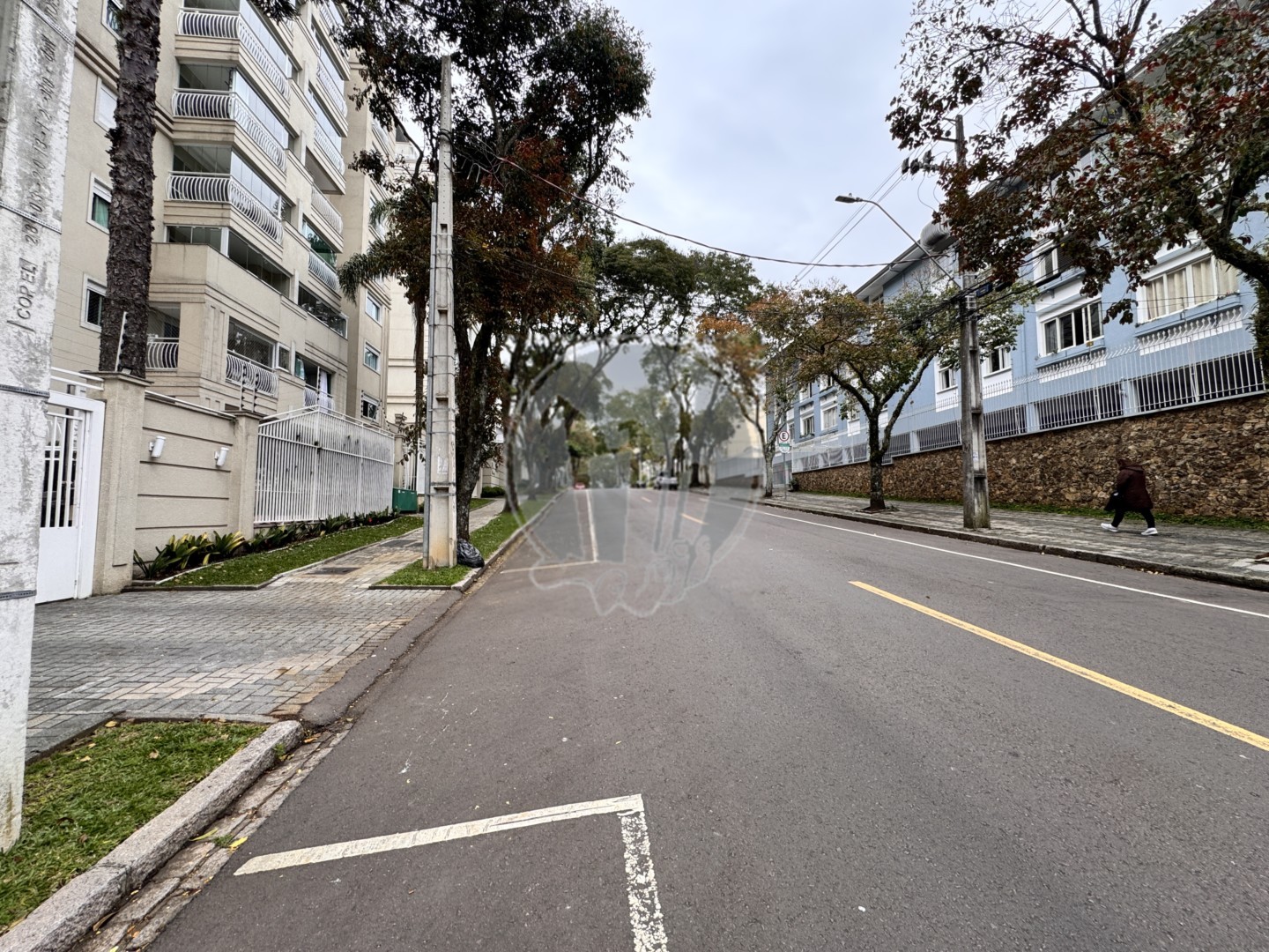 Apartamento para alugar em Juveve, Curitiba — Imobiliária Andrade