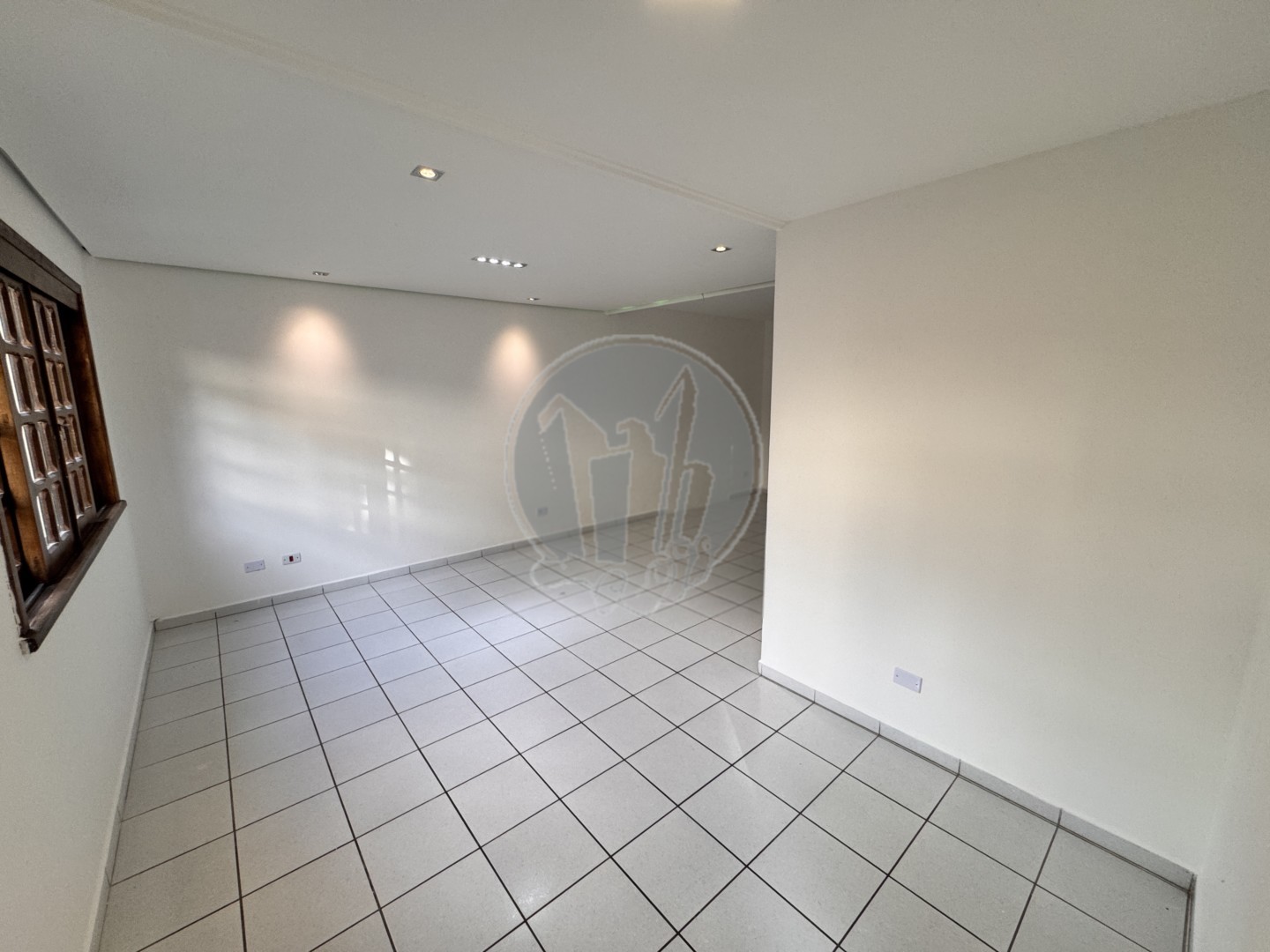 Sobrado para locacao no Boa Vista em Curitiba com 118,7m² por R$ 3.625,00
