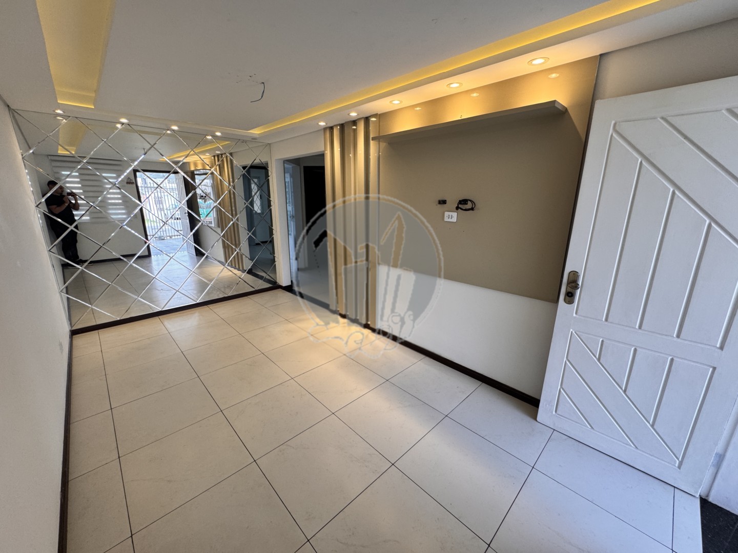 Sobrado para locacao no Cajuru em Curitiba com 139,12m² por R$ 4.750,00