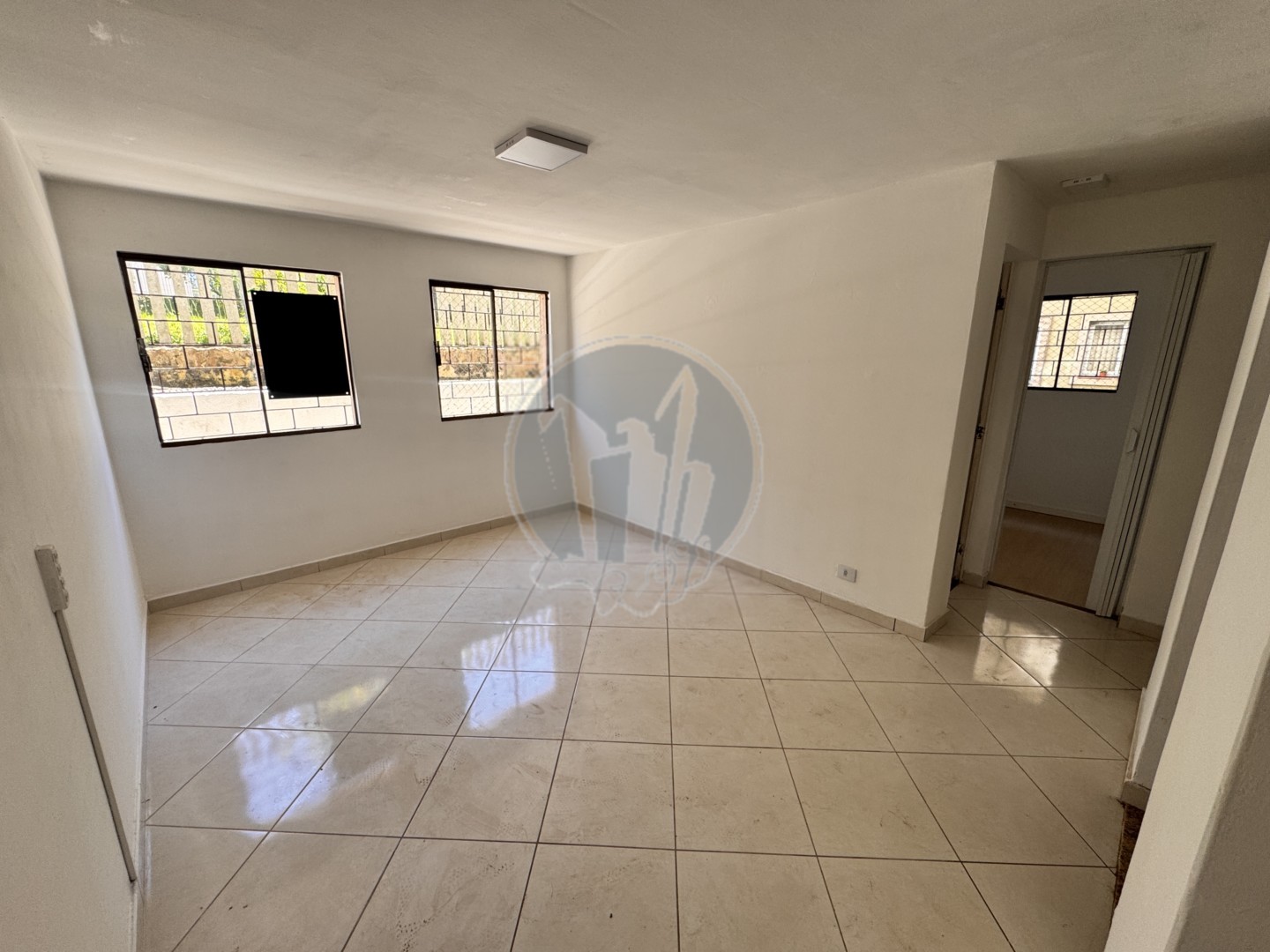Apartamento para locacao no Campo Comprido em Curitiba com 55,4m² por R$ 1.500,00