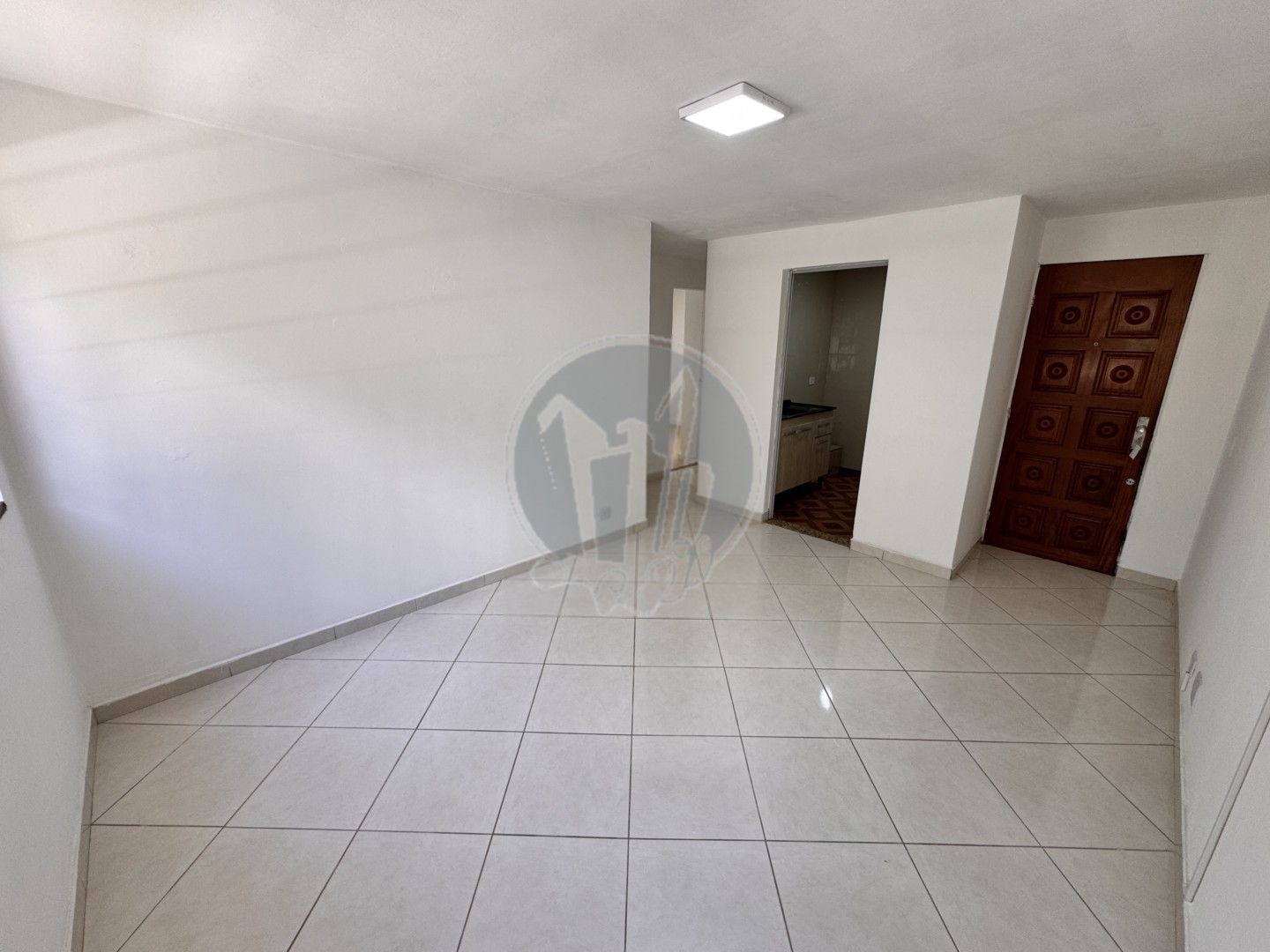 Apartamento para locacao no Campo Comprido em Curitiba com 55,4m² por R$ 1.500,00