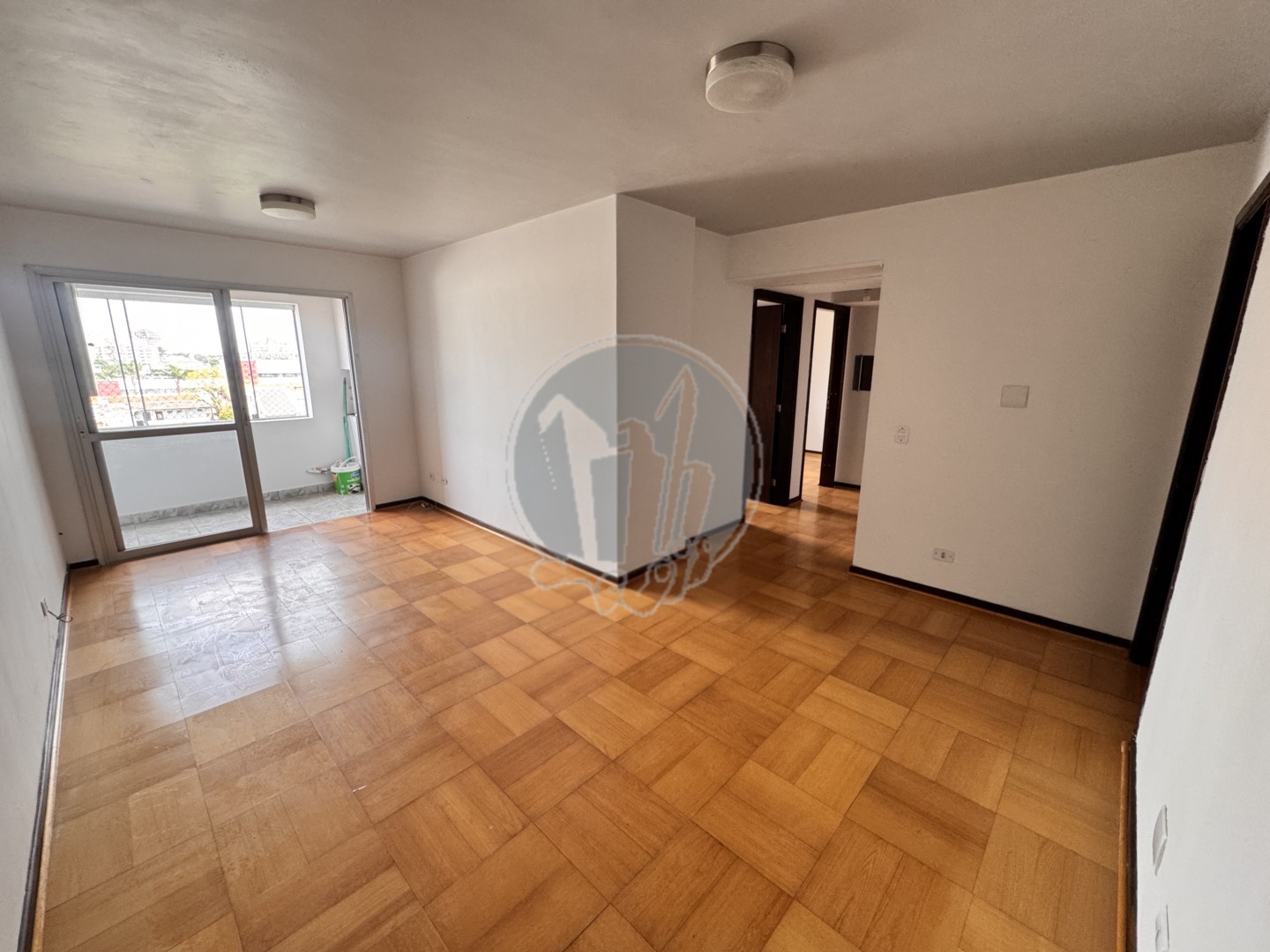 Apartamento para venda no Capão Raso em Curitiba com 84,78m² por R$ 375.000,00