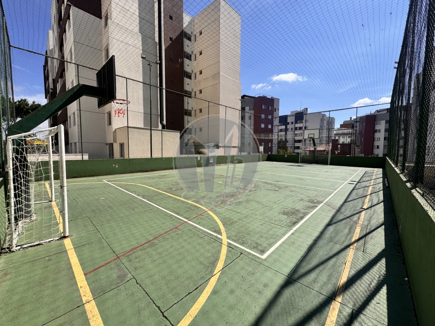 Apartamento para venda no Cabral em Curitiba com 108,57m² por R$ 560.000,00