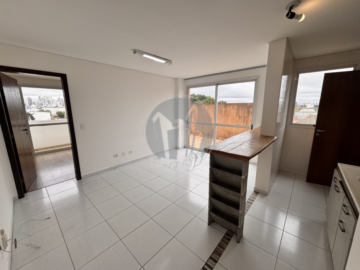 Apartamento para locacao no Rebouças em Curitiba com 93,72m² por R$ 3.000,00