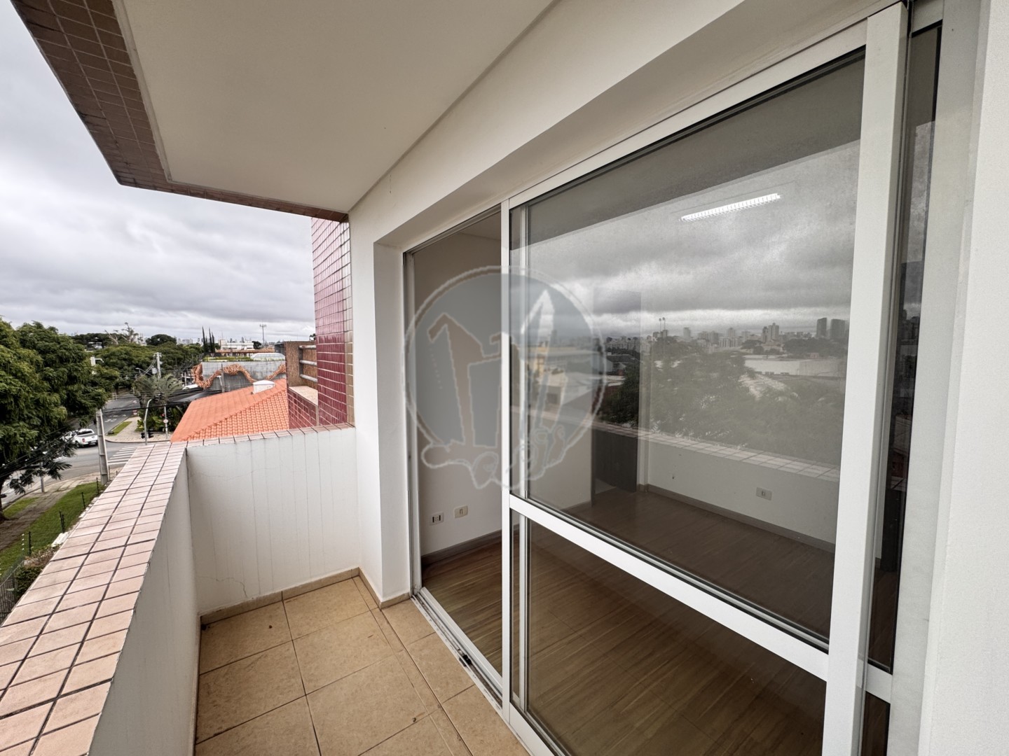 Apartamento para alugar em RebouÇas, Curitiba — TESTE 12342