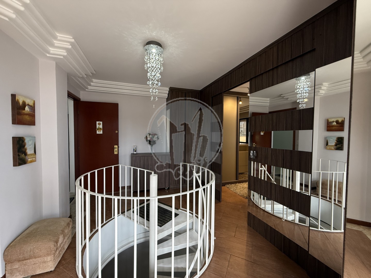 Apartamento para locacao no Alto da Rua XV em Curitiba com 100m² por R$ 3.062,50