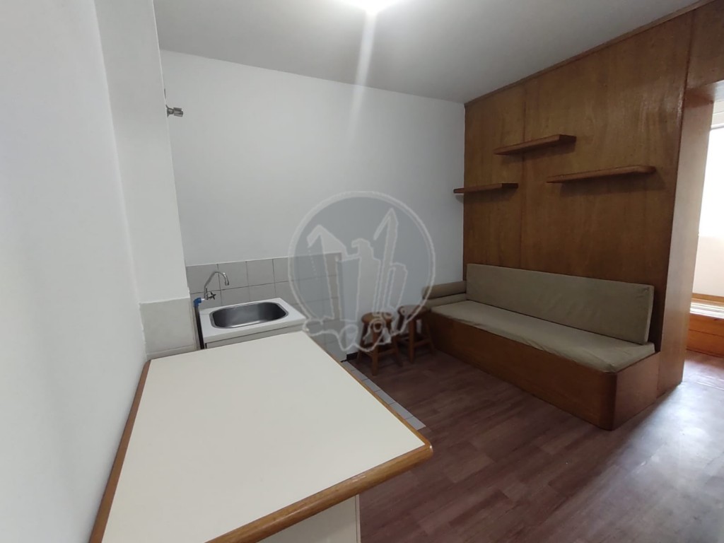 Studio para venda no Centro em Curitiba com 33,2m² por R$ 240.000,00