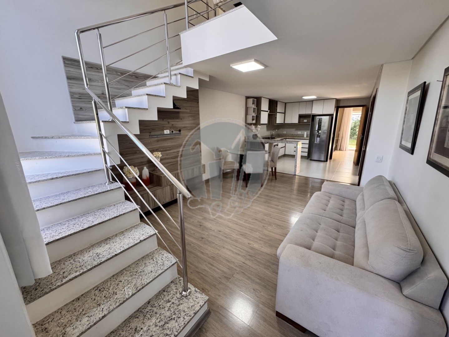 Sobrado para locacao no Abranches em Curitiba com 239,79m² por R$ 4.375,00