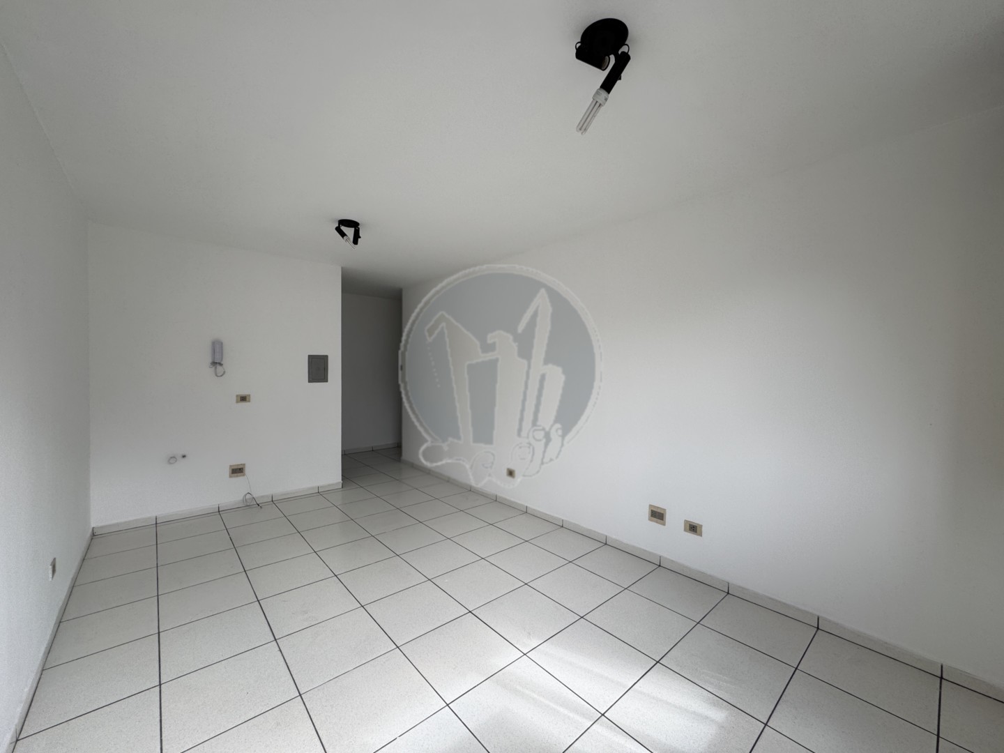 Conjunto Comercial para venda no Centro em Curitiba com 34,41m² por R$ 120.000,00