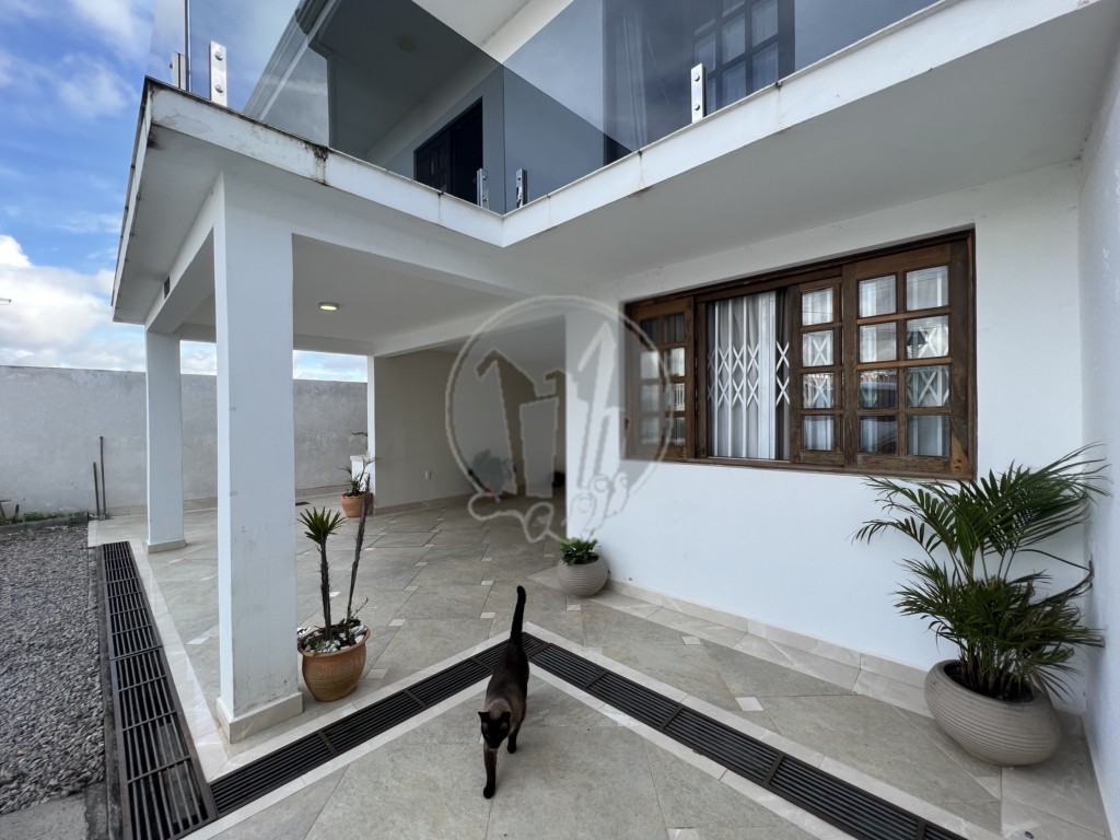 Casa Residencial para venda no Atuba em Curitiba com 200m² por R$ 820.000,00
