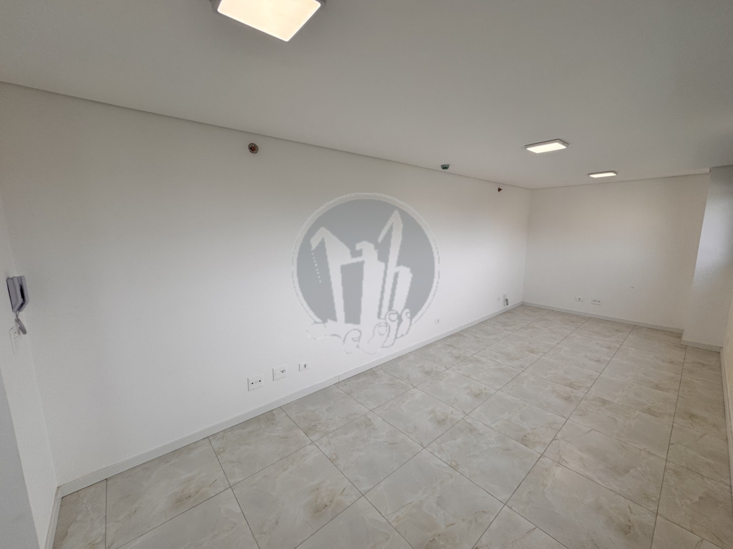 Sala/Conjunto Comercial para alugar em Bacacheri, Curitiba — Portal Chave Fácil