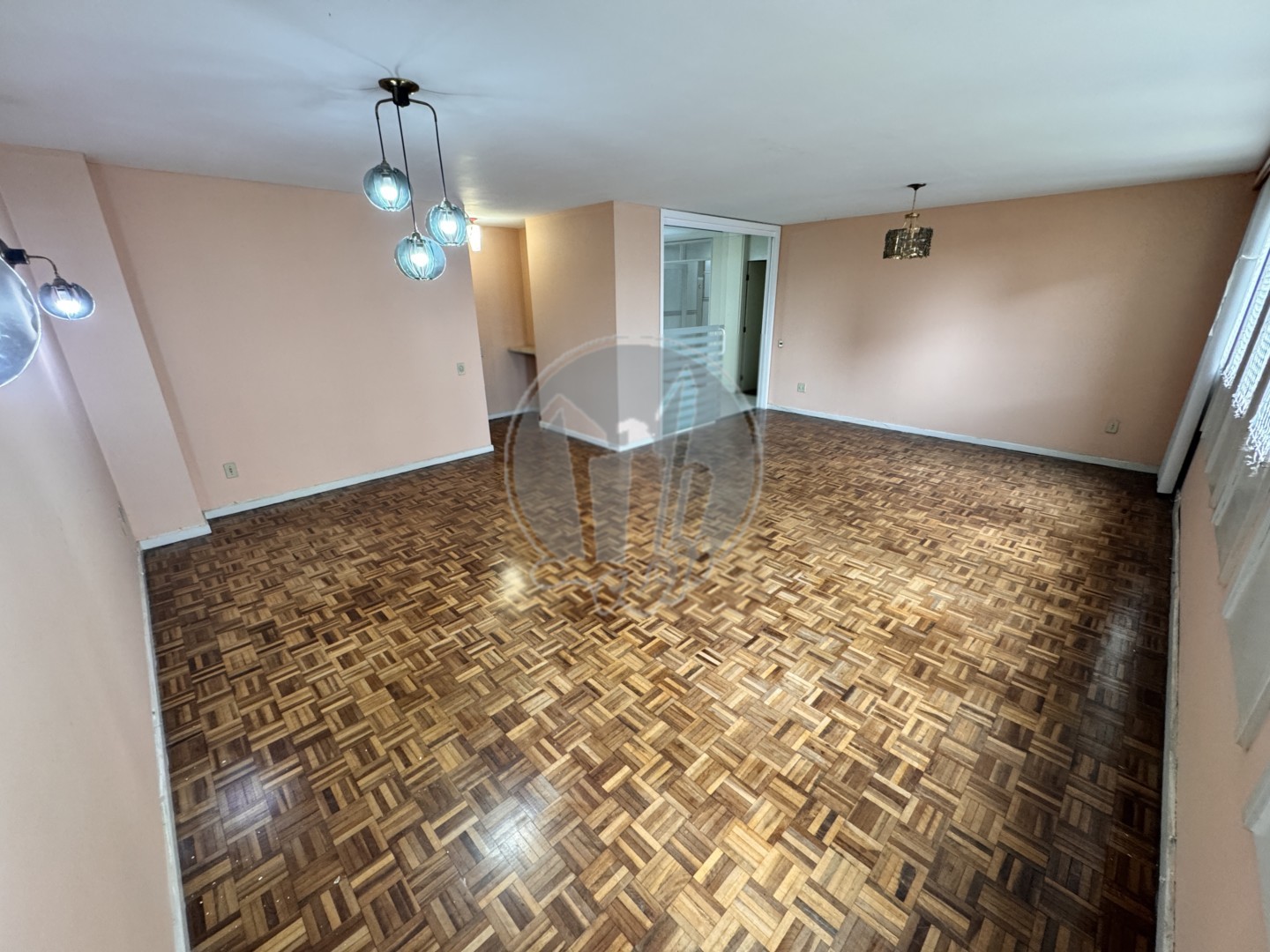 Apartamento à venda em Centro, Curitiba — Portal Chave Fácil