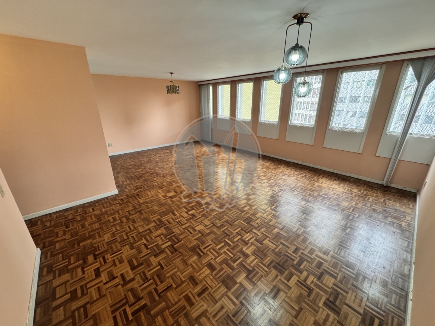 Apartamento à venda em Centro, Curitiba — Portal Chave Fácil
