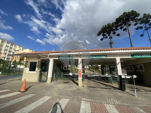 Apartamento para locacao no Vila Yara em Colombo com 52,47m² por R$ 2.112,50