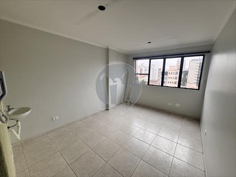 Conjunto Comercial para locacao no Centro em Curitiba com 18,45m² por R$ 750,00
