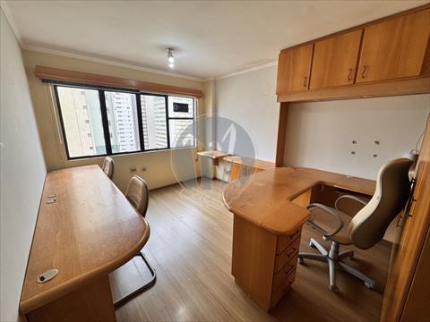 Conjunto Comercial para vendalocacaovenda e locacao no Centro em Curitiba com 18,45m² por R$ 99.000,00687,50