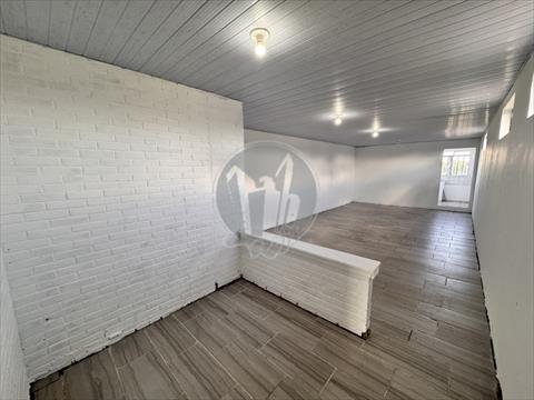 Conjunto Comercial para locacao no Bairro Alto em Curitiba com 0m² por R$ 1.500,00