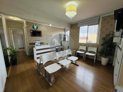 Conjunto Comercial para venda no Centro em Curitiba com 100m² por R$ 300.000,00