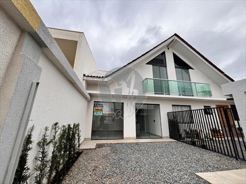 Sobrado para locacao no Pinheirinho em Curitiba com 180m² por R$ 3.625,00