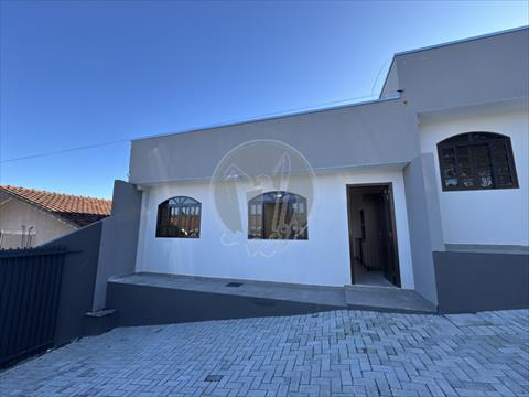 Casa Residencial para locacao no Cachoeira em Curitiba com 70m² por R$ 2.750,00