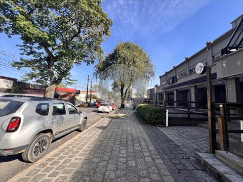 Conjunto Comercial para venda no Hugo Lange em Curitiba com 30,3m² por R$ 220.000,00