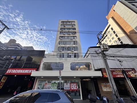Conjunto Comercial para locacao no Centro em Curitiba com 86,43m² por R$ 3.750,00