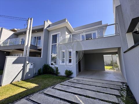 Sobrado para locacao no Abranches em Curitiba com 148,44m² por R$ 5.625,00