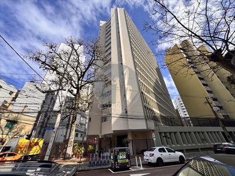 Apartamento para venda no Centro em Curitiba com 134,76m² por R$ 640.000,00