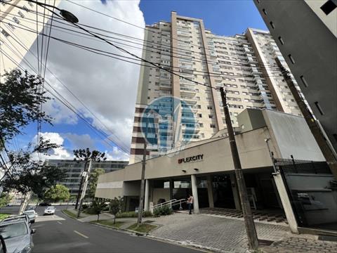Apartamento para locacao no Cristo Rei em Curitiba com 99,33m² por R$ 4.750,00