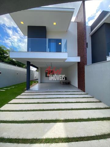 Sobrado Geminado para venda no America em Joinville com 0m² por R$ 1.450.000,00