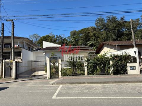 Casa Comercial para locacao no Joao Costa em Joinville com 434,64m² por R$ 4.500,00