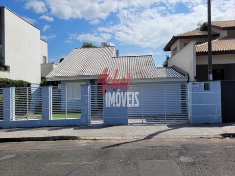 Casa para venda no Saguacu em Joinville com 175m² por R$ 1.150.000,00