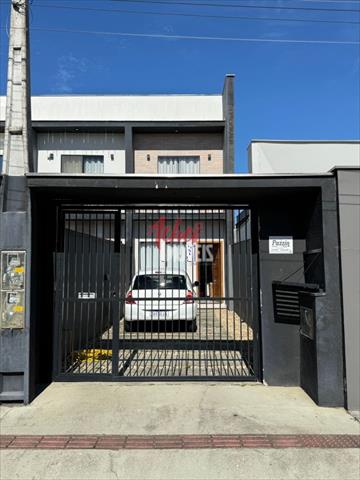 Sobrado Geminado para venda no Iririu em Joinville com 75,81m² por R$ 369.000,00