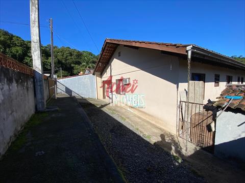 Casa para venda no Costa e Silva em Joinville com 235m² por R$ 320.000,00