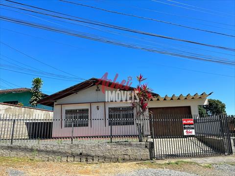 Casa para locacao no Itaum em Joinville com 0m² por R$ 2.000,00