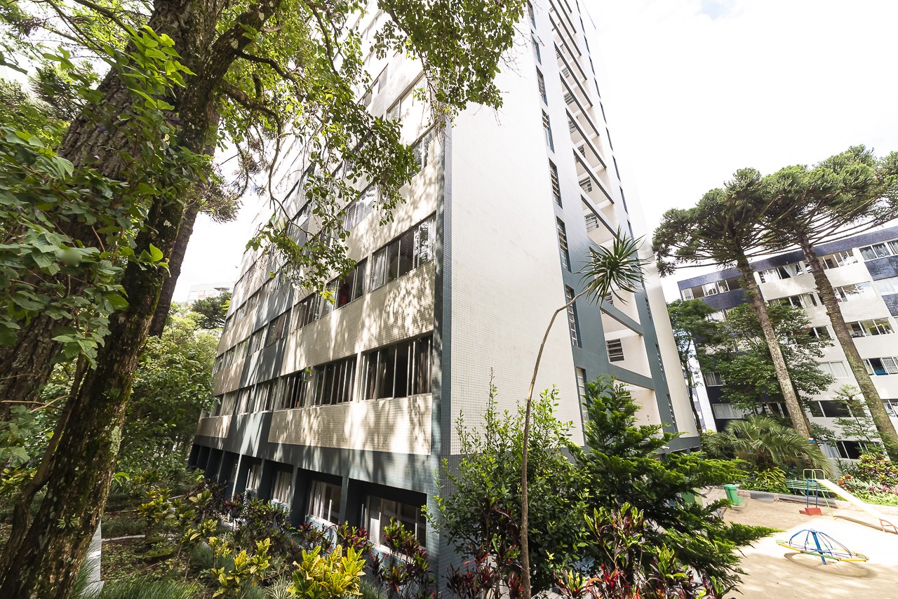 Apartamento para locacao no Juveve em Curitiba com 123,6m² por R$ 4.375,00