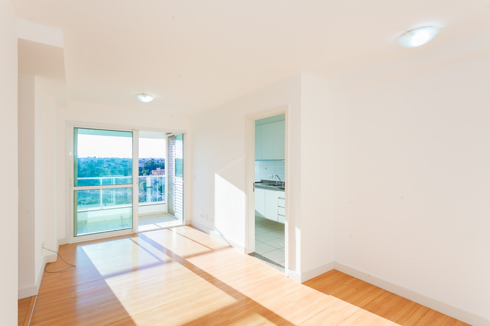 Apartamento para locacao no Boa Vista em Curitiba com 70m² por R$ 4.000,00
