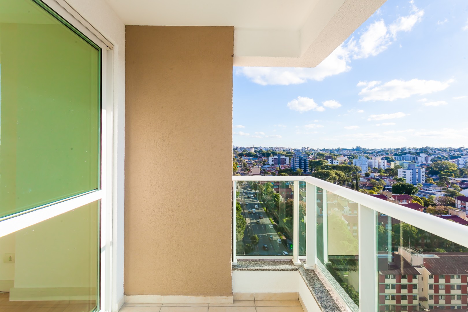 Apartamento para alugar em Boa Vista, Curitiba — Portal Chave Fácil