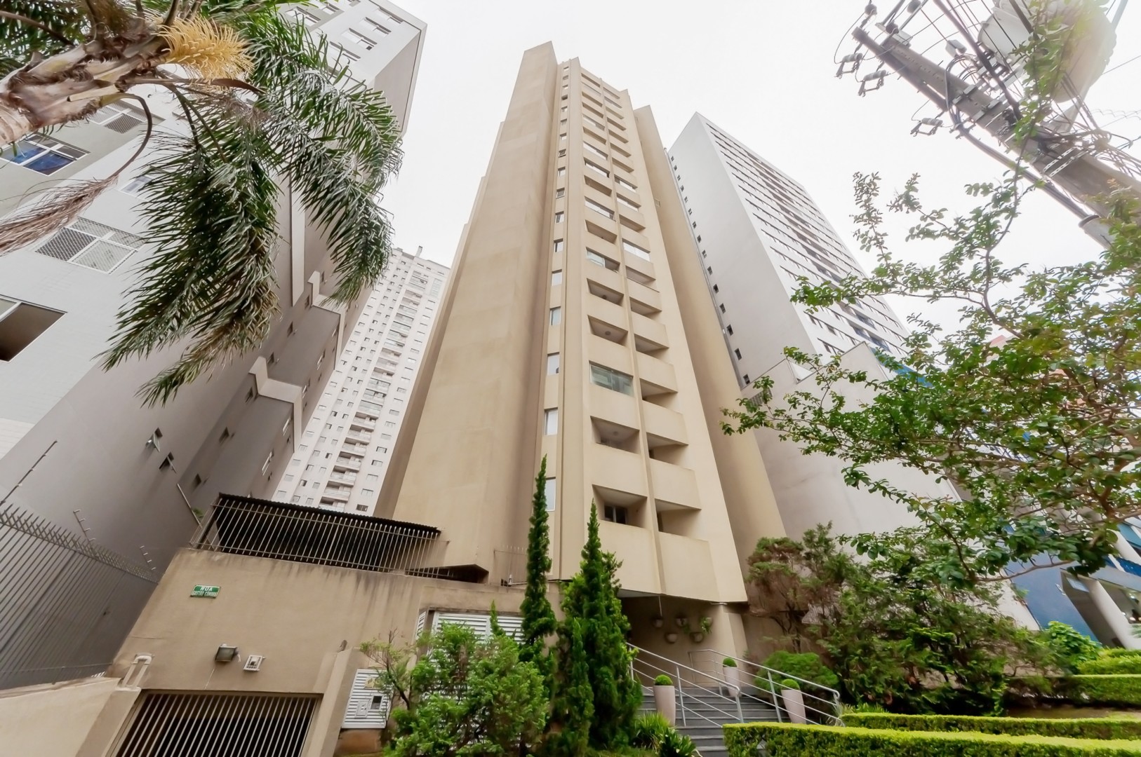 Apartamento para alugar em Bigorrilho, Curitiba — Construa Assessoria Imobiliária