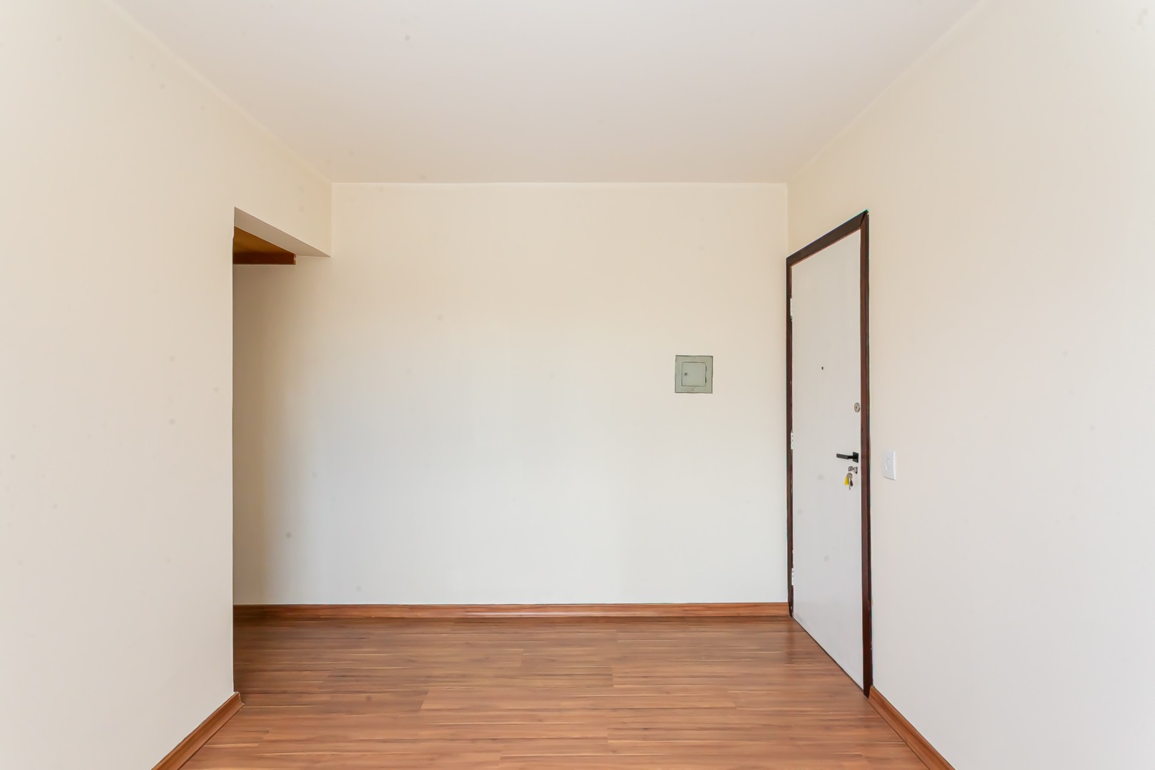 Apartamento para alugar em Reboucas, Curitiba — Portal Chave Fácil