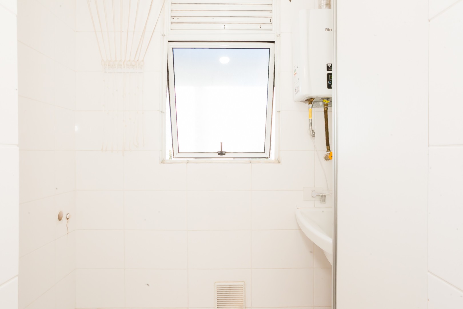 Apartamento para alugar em Boa Vista, Curitiba — Toyo Imóveis - Curitiba/PR