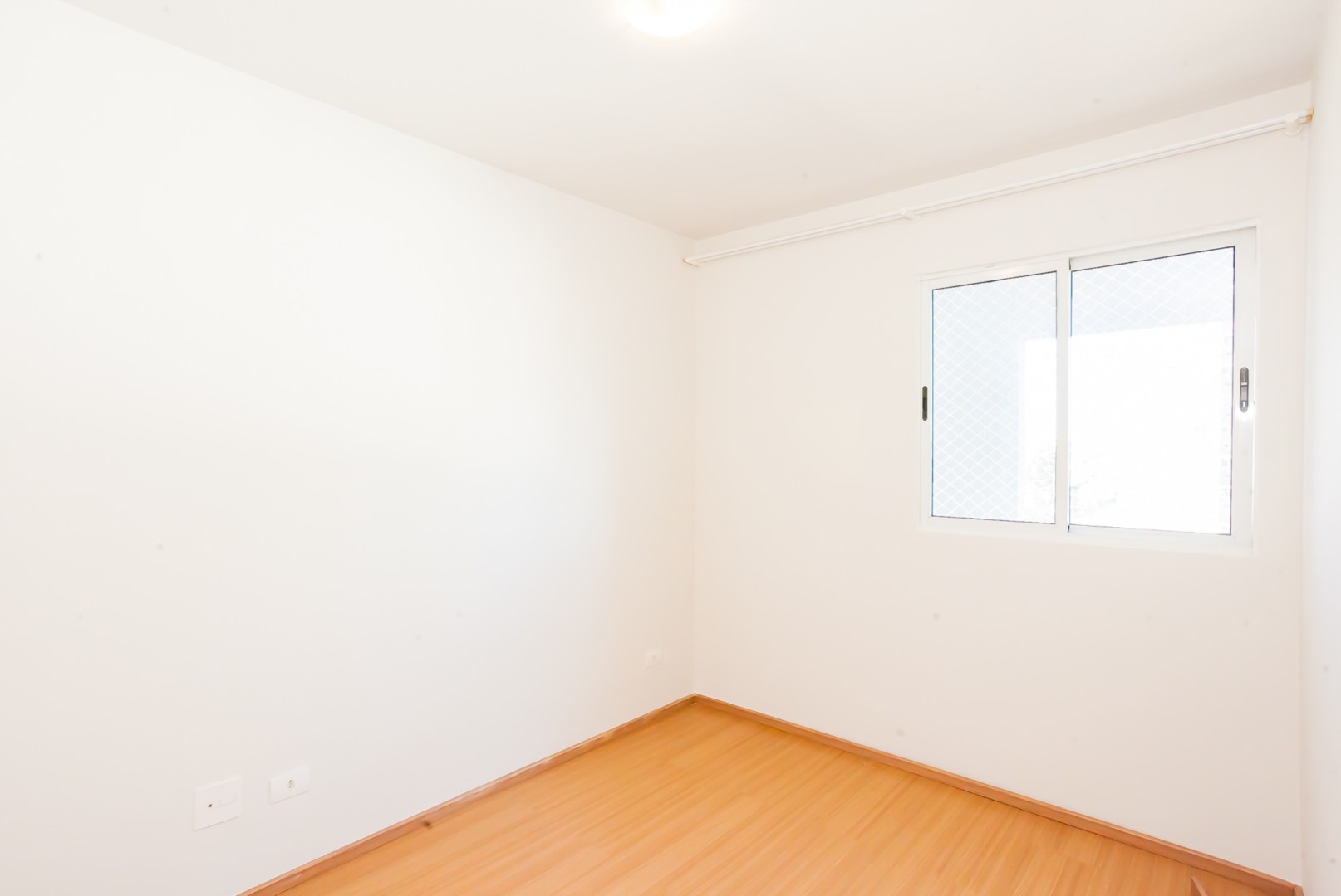 Apartamento para alugar em Boa Vista, Curitiba — Toyo Imóveis - Curitiba/PR