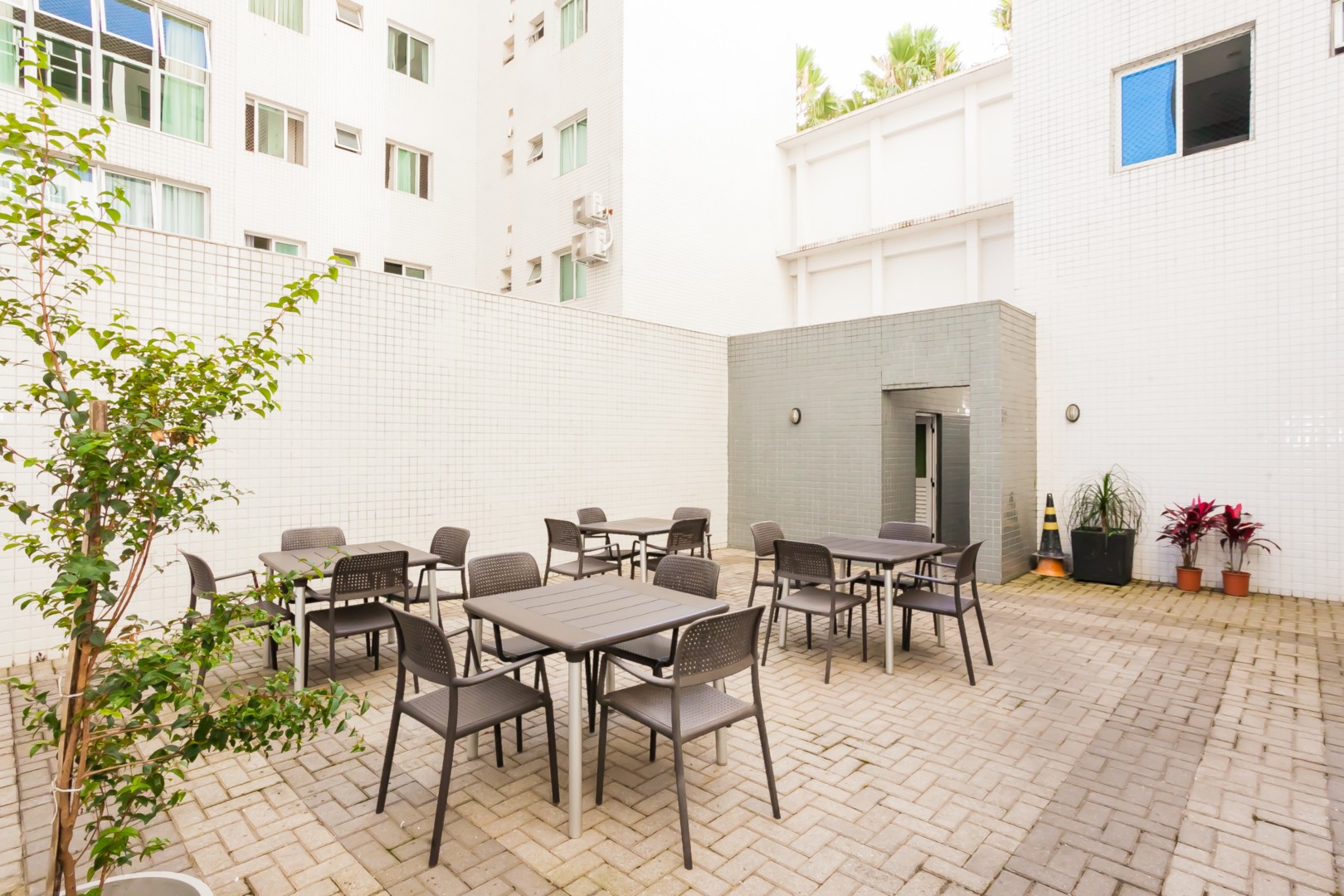 Apartamento para alugar em Boa Vista, Curitiba — Toyo Imóveis - Curitiba/PR