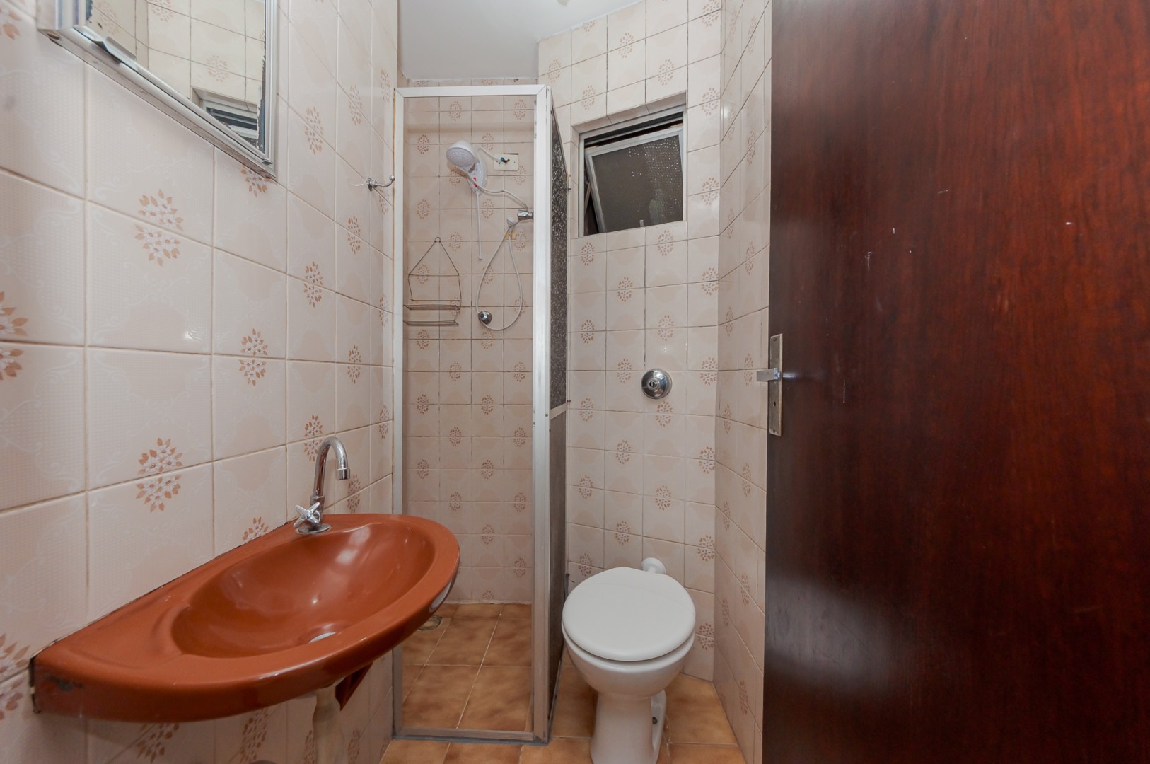 Apartamento para locacao no Centro em Curitiba com 31,55m² por R$ 1.261,50