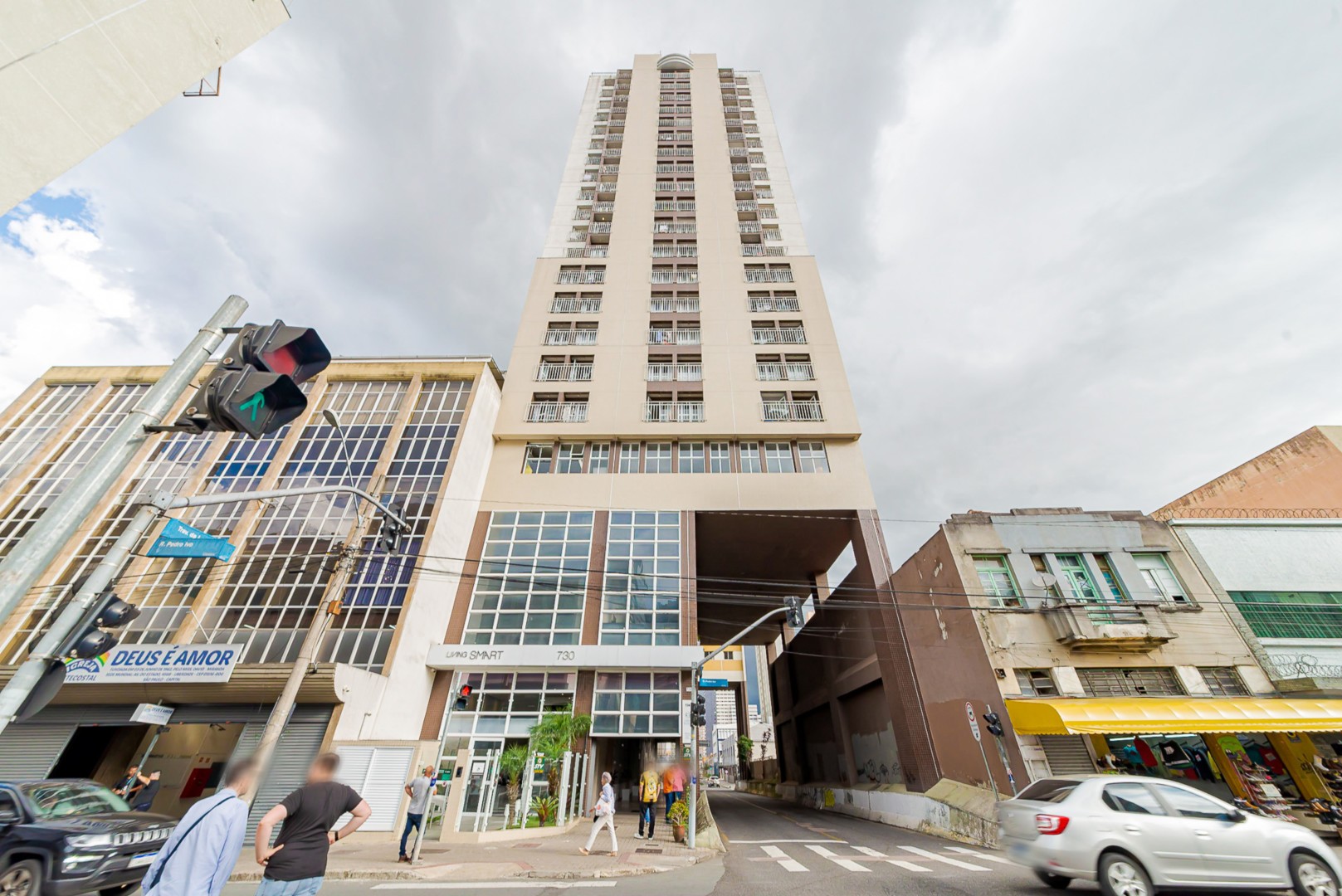 Apartamento para locacao no Centro em Curitiba com 48,45m² por R$ 2.125,00