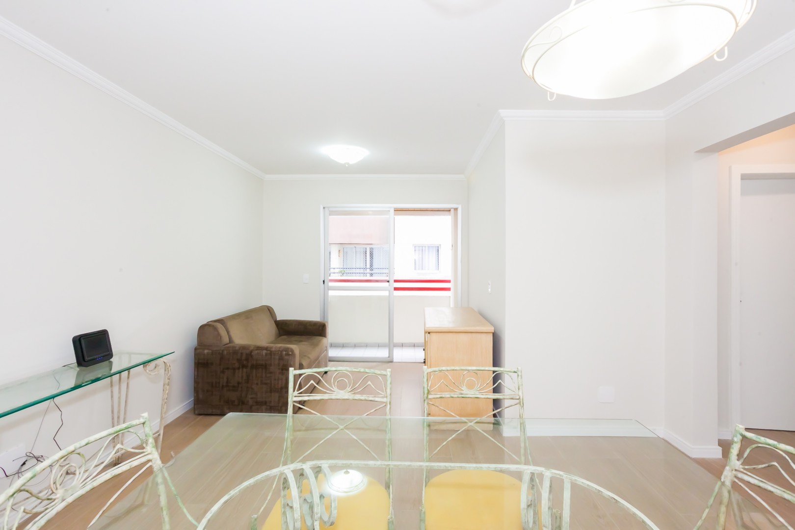 Apartamento para locacao no Cabral em Curitiba com 117m² por R$ 4.375,00